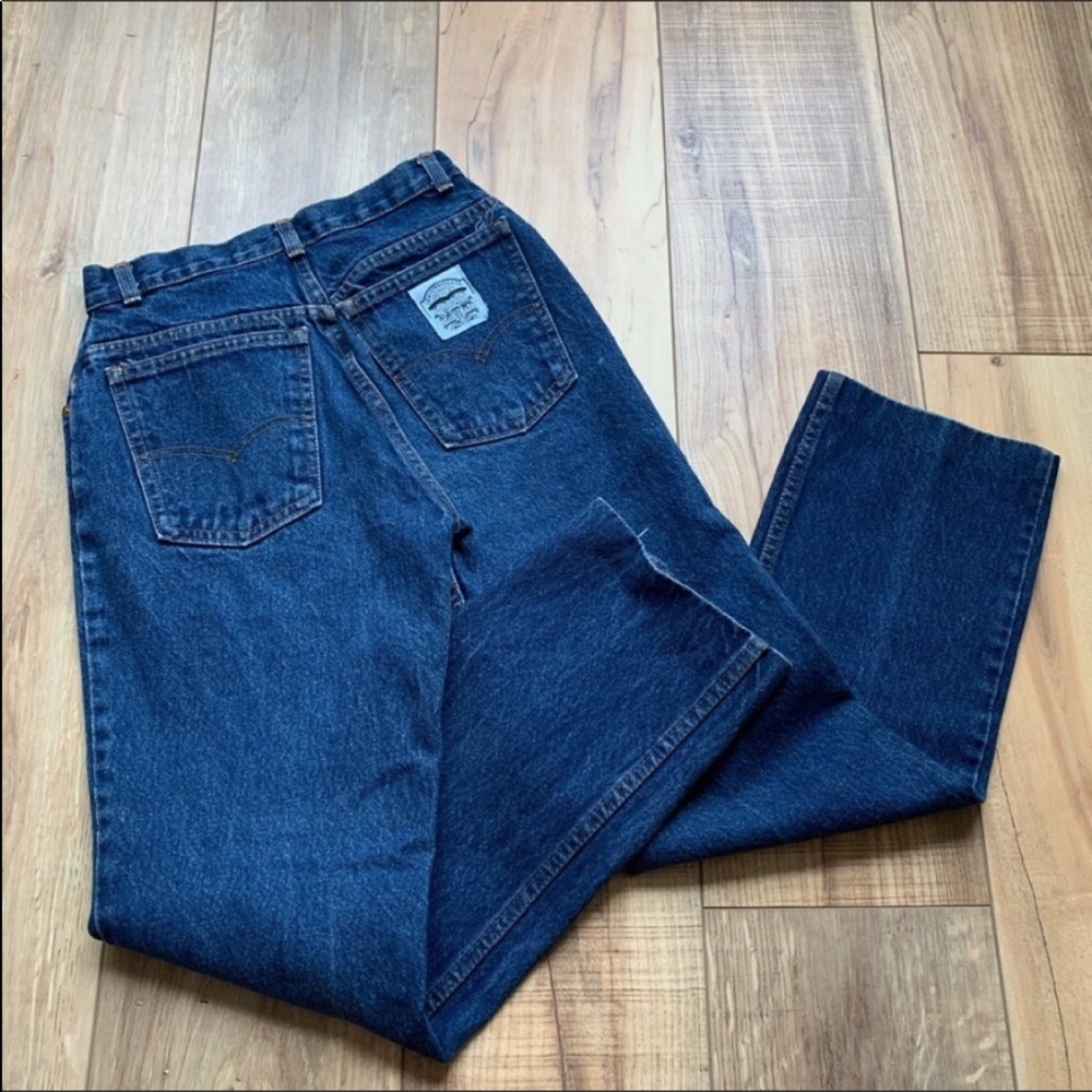 Levi’s | RARE Vintage White label Mom Jeans P185